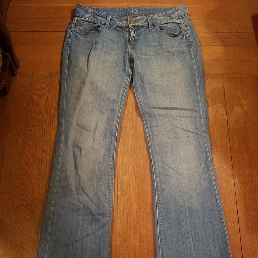 Ann Taylor Loft Curvy Boot Frayed Jeans Size 4 /27